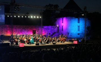 Sutra muzički spektakl na Kastelu