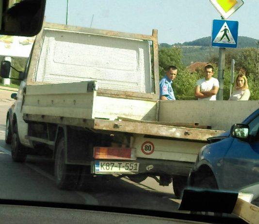 Lančani sudar kod nadvožnjaka u Trapistima