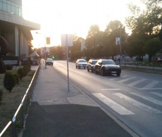 Hoće li i sada policajci lično uručiti prekršajne naloge?
