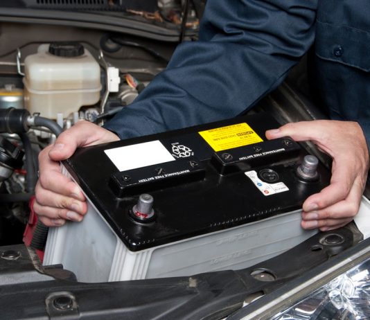 Minus kuca na vrata, provjerite akumulator