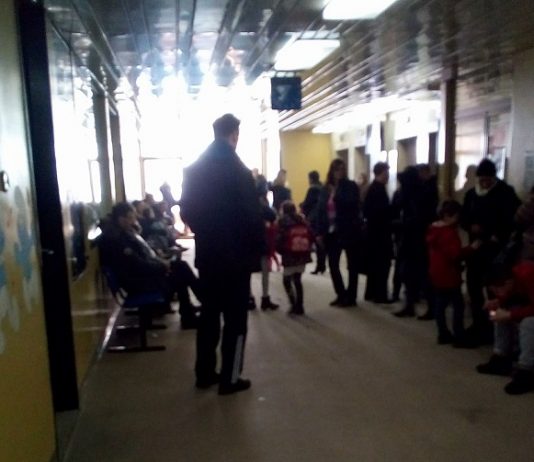 Iskustvo ogorčene majke/Naručili su pregled djeteta u 8:30, a počinju da rade od 10:30