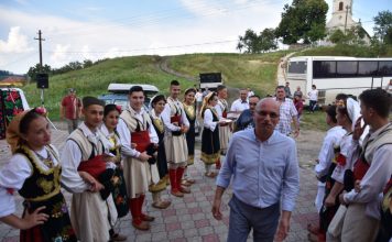 KUD “Srpski vitezovi” oduševili posjetioce na manifestaciji u Temišvaru