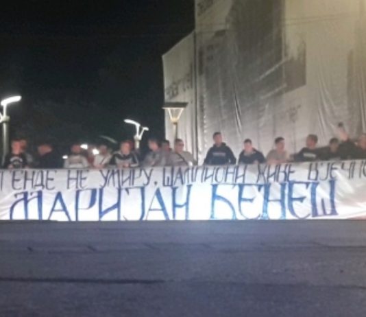 Video/Čaire odale počast Šampionu