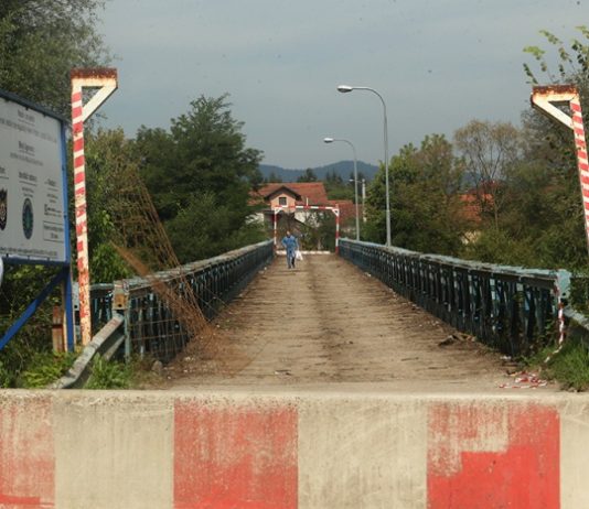 Most u Priječanima zatvoren zbog popravke, gradilište prazno