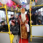Sutra praznična vožnja sa Svetim Nikolom i Djedom Mrazom