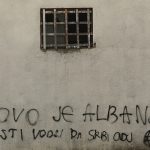 uvredljivi-natpisi-poljoprivredna-skola-BL-02-foto-S-PASALIC