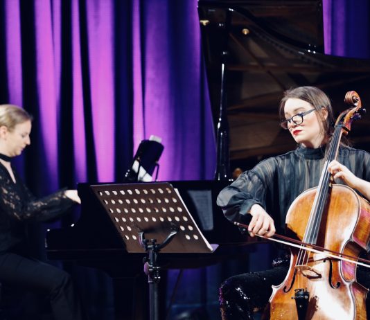 Koncert pijanistkinje Sonje Marković i violončelistkinje Lidije Paulin održan u Banskom dvoru