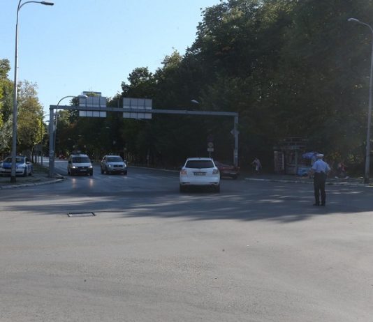 Treći dan ne radi semafor kod NPRS