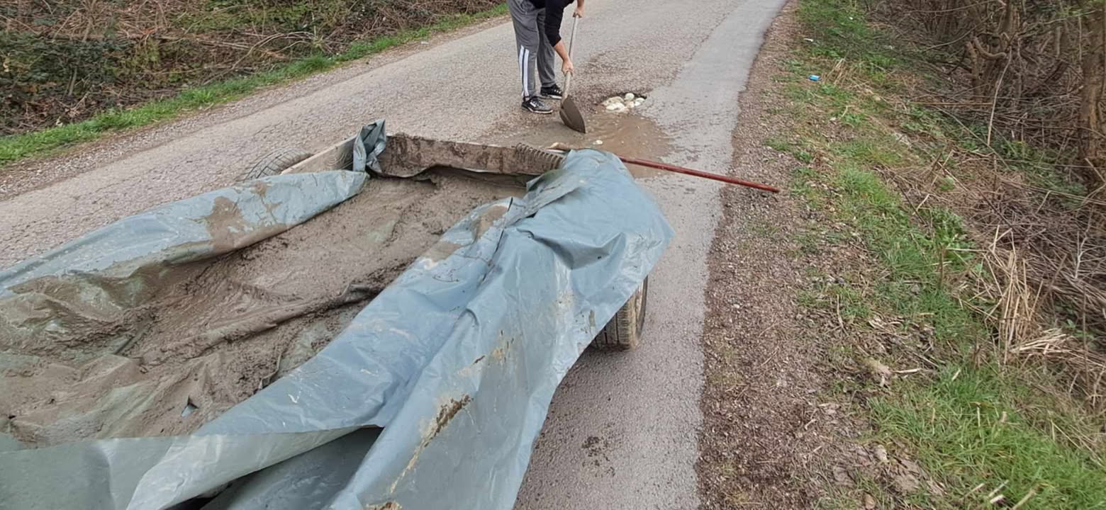 Krčmarice: Mještani sami popravljaju "Udarne" rupe